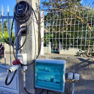 Borne de recharge murale wallbox à domicile